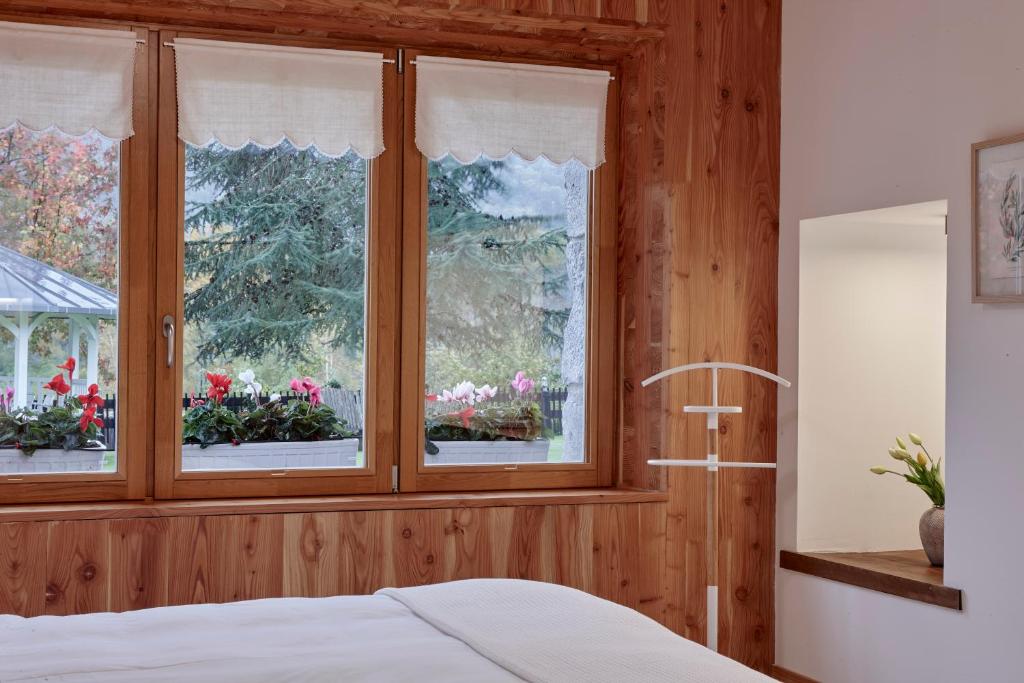 Postel nebo postele na pokoji v ubytování Apartamentos Ea Astei