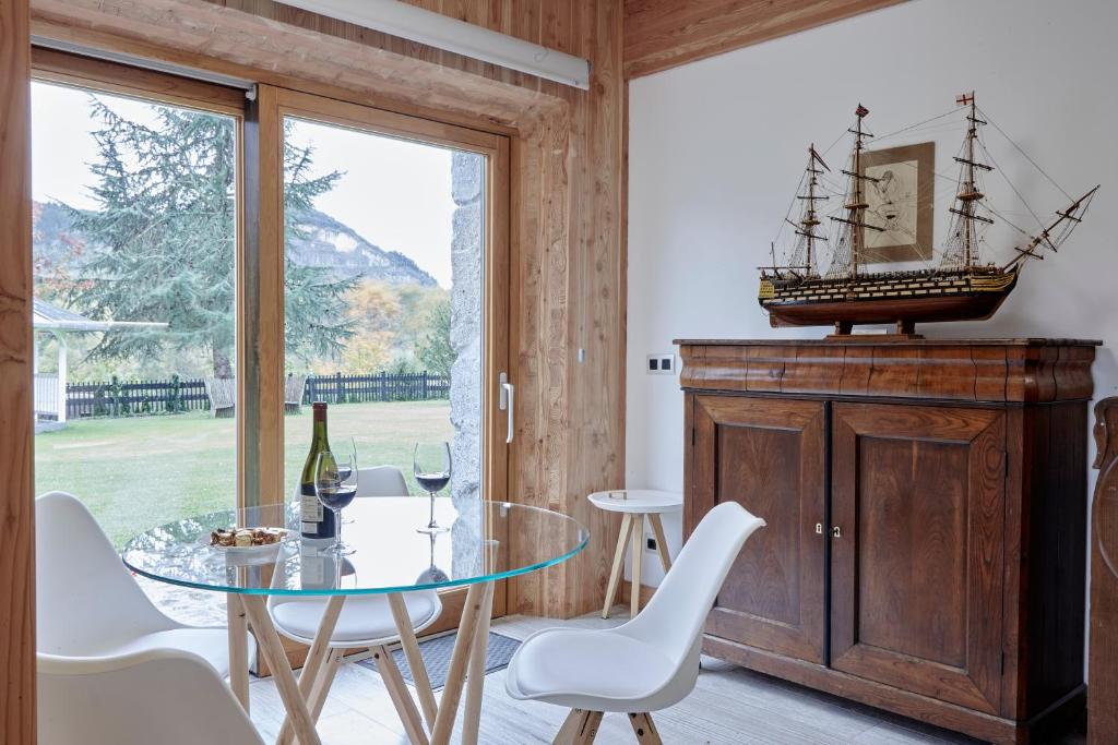 Fotografie z fotogalerie ubytování Apartamentos Ea Astei v destinaci Ea