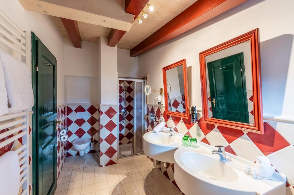 Koupelna v ubytování Hotel Bruggwirt