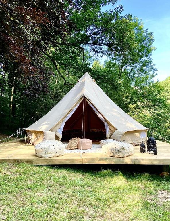 Zahrada ubytování Glamping Chateau de La Chapelle