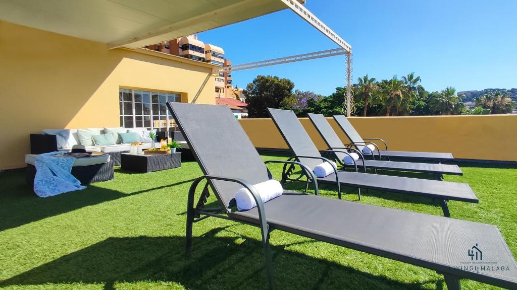 Vonkajšia záhrada v ubytovaní Living4Malaga Monte Sancha Deluxe View