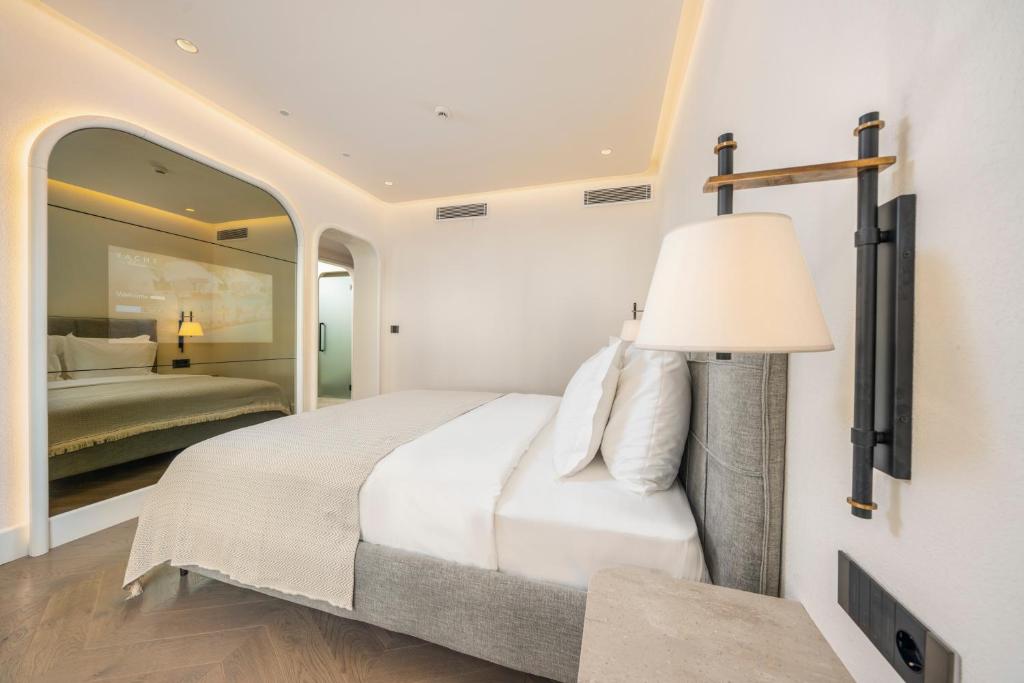 Yacht Classic Hotel - Boutique Class - 