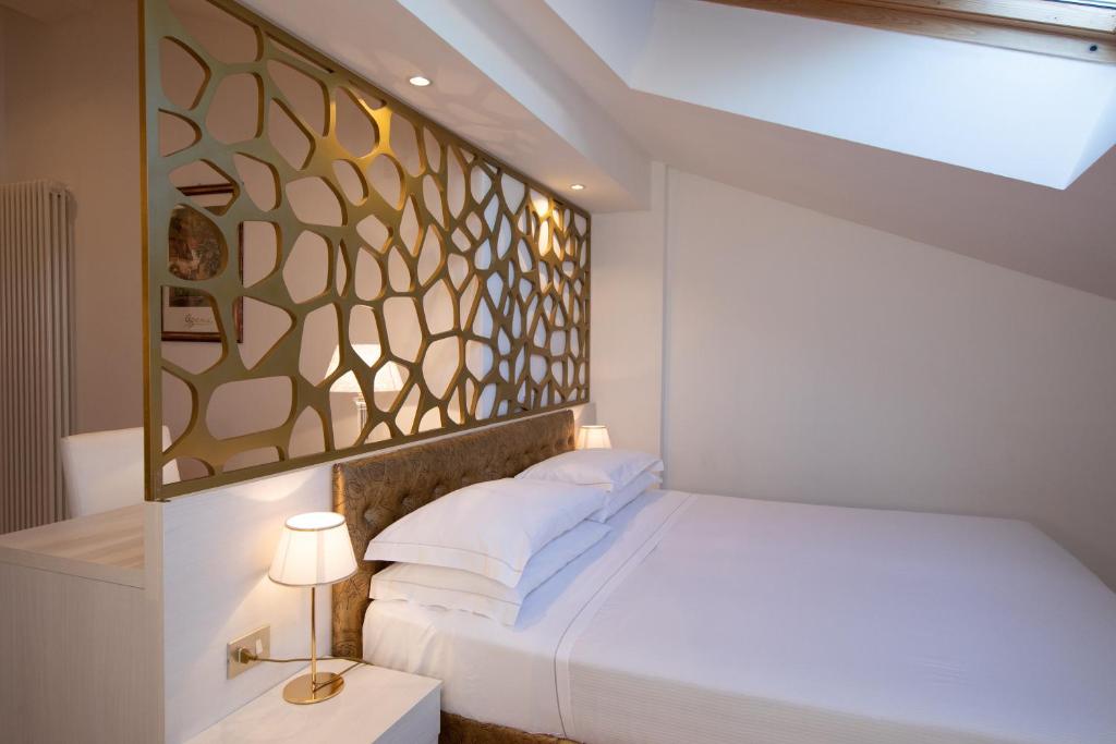 Albergo Rossini 1936 - Small & Charming - Resim 24