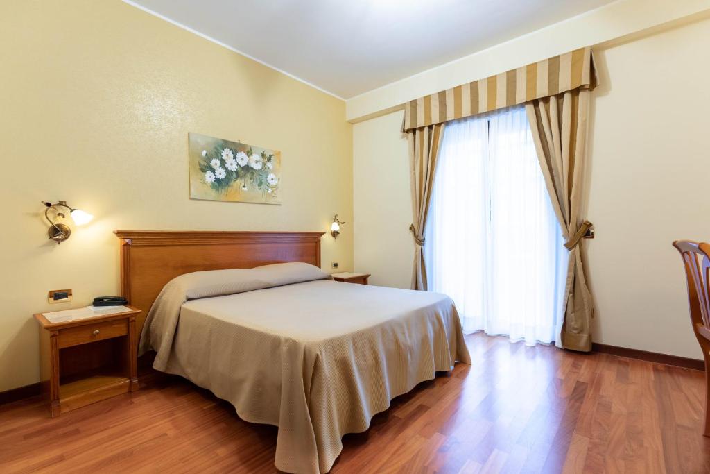 Domus Hotel - Camera Matrimoniale O Doppia