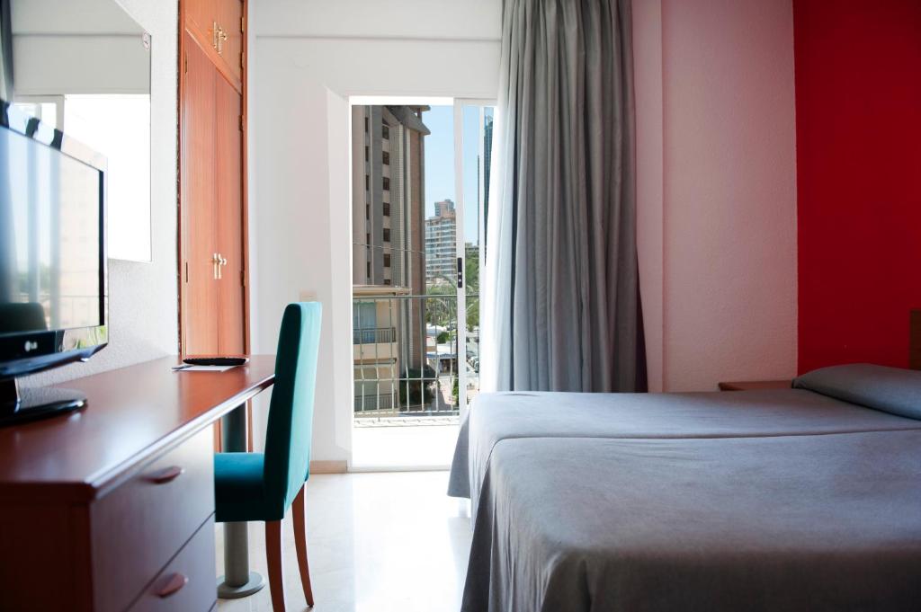 Hotel El Palmeral - Twin Room With Extra Bed