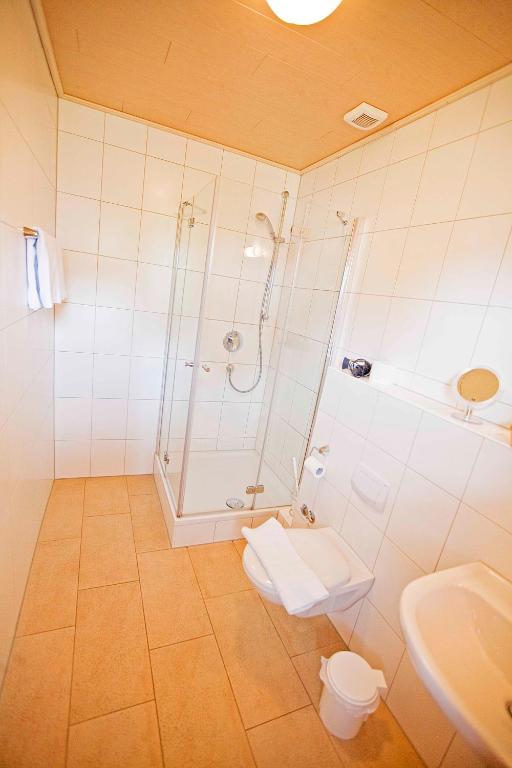 Hotel Gasthof Engel - 小屋套房