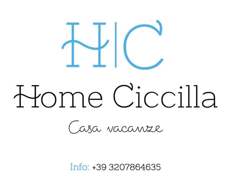 ein Logo für die Heimkosmetik in der Unterkunft Home Ciccilla in Reggio di Calabria