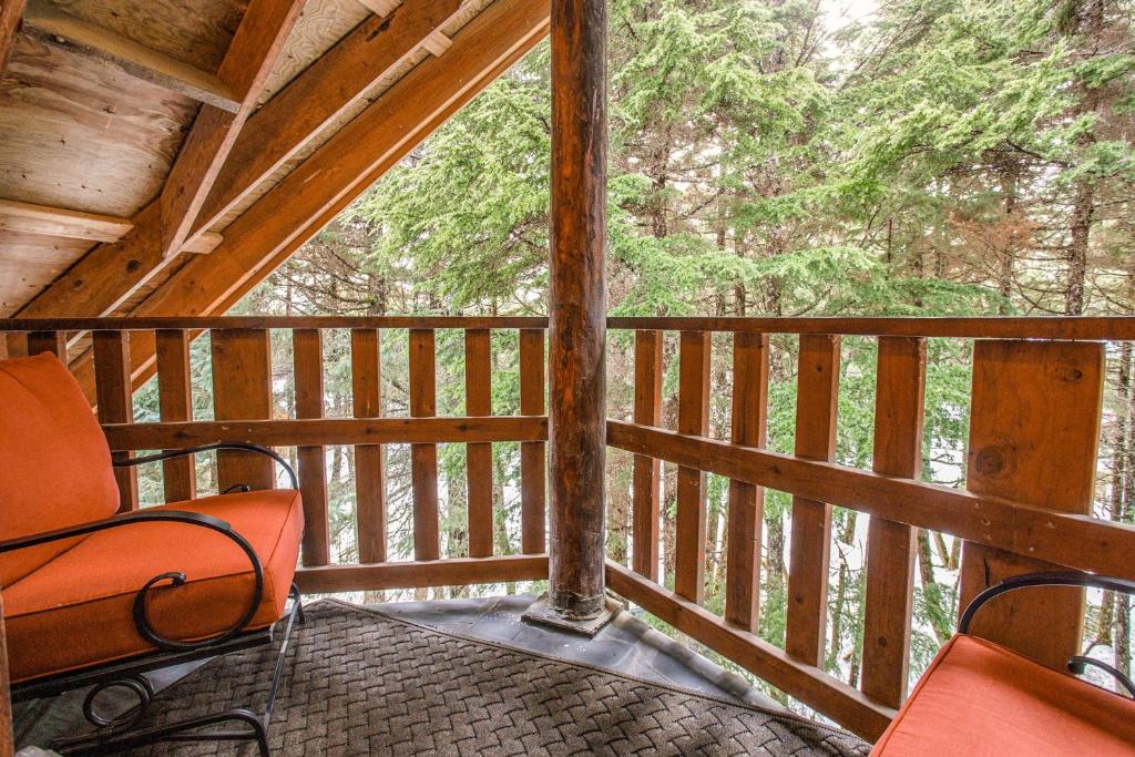 Balkón nebo terasa v ubytování Cozy Tree & Ski House