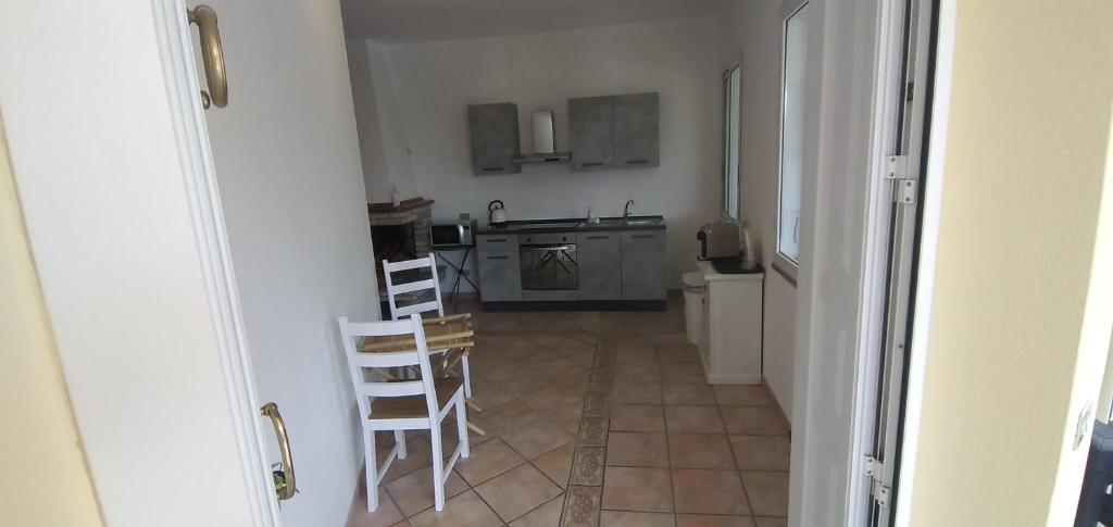 Kuchyň nebo kuchyňský kout v ubytování ALICE B&B