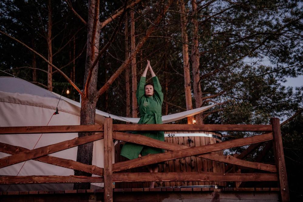 Hosté ubytování Jurty z widokiem, prywatna balia- DZIKOLAS GLAMPING