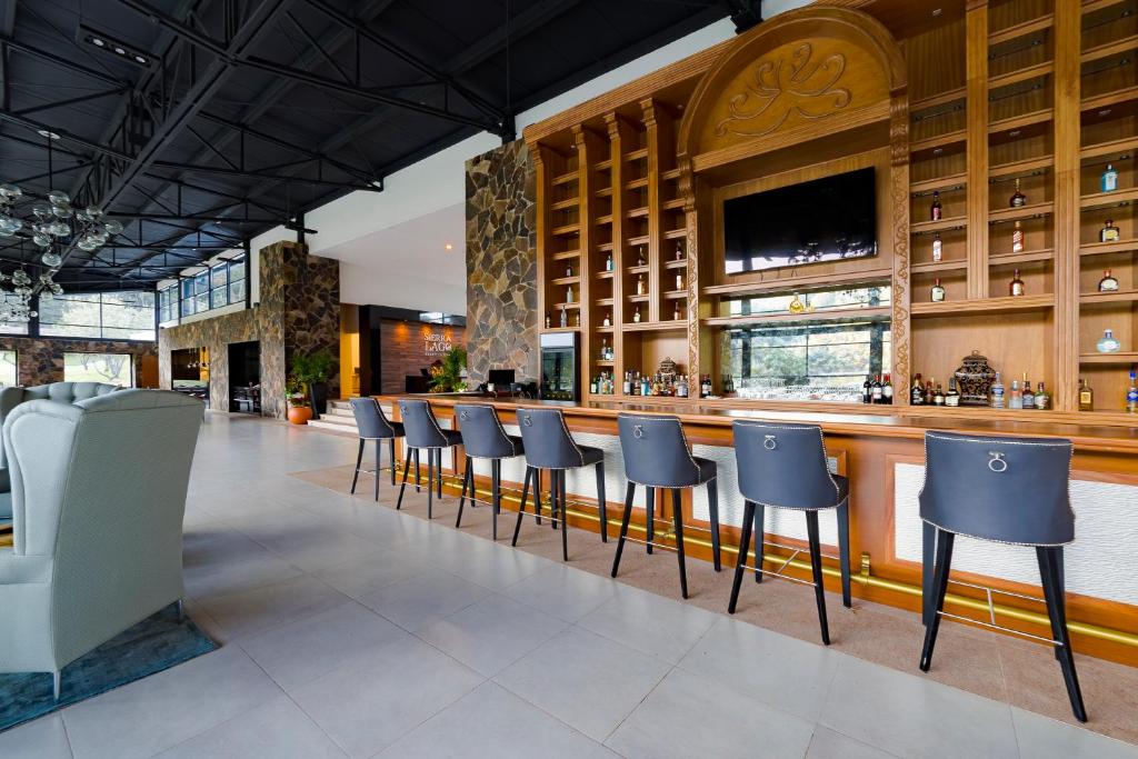 Restaurace v ubytování Sierra Lago