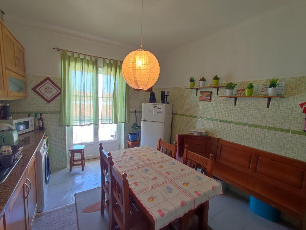 Casa da Tina Conforto Familiar no Sítio da Nazaré - 11