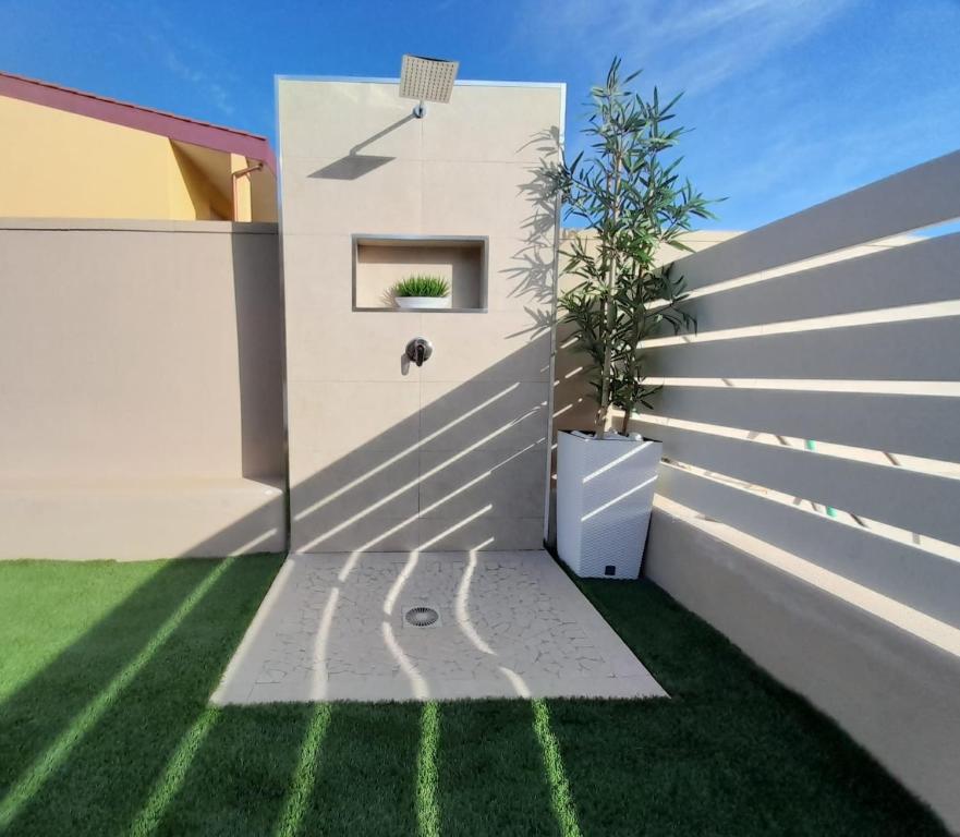 Suite Antonio a Cagliari - Spaziosa Casa con Giardino