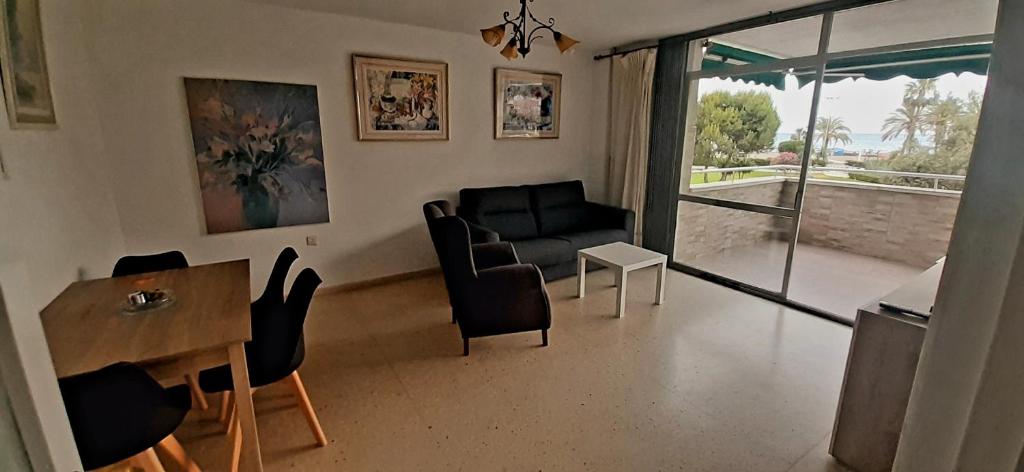 Primera línea de playa. Magnífica urbanizacion, Cala del ...