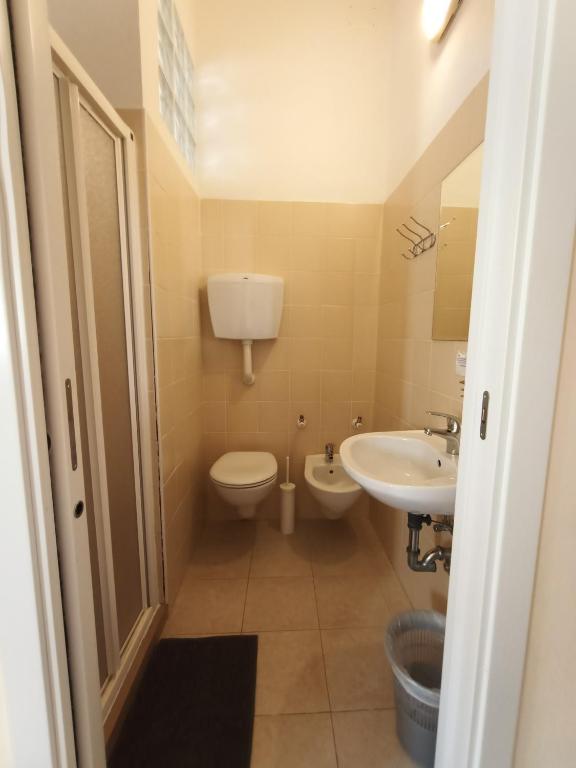 Koupelna v ubytování Hotel Rossella