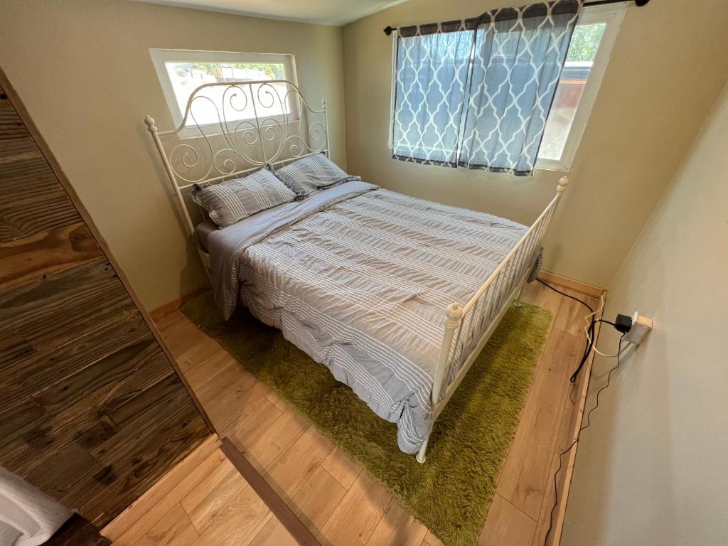 Postel nebo postele na pokoji v ubytování Ecovino Valle de Guadalupe