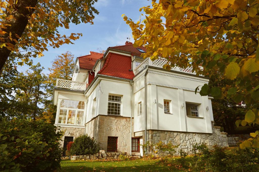 Budova, v ktorej sa apartmán nachádza