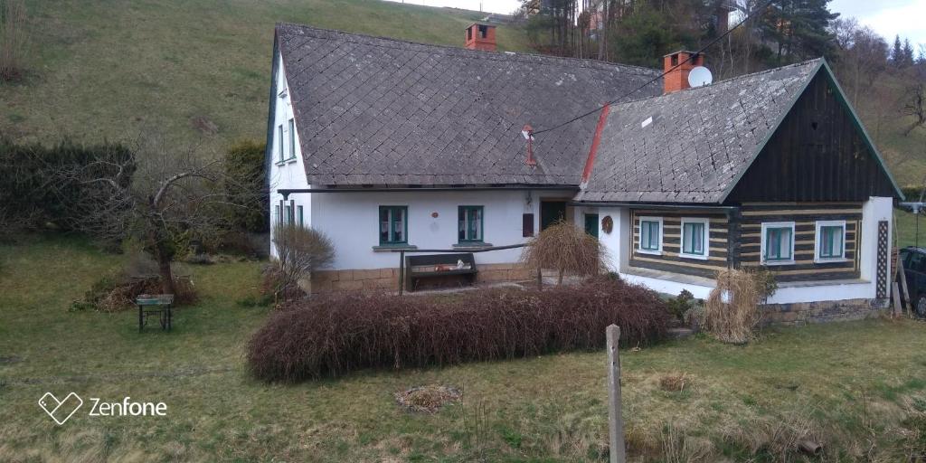 Budova, v ktorej sa dovolenkový dom nachádza
