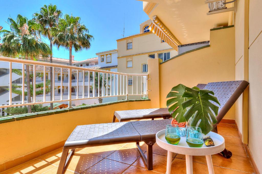 Balkon lub taras w obiekcie Butibamba Pool view