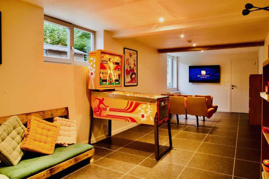 TV a/nebo společenská místnost v ubytování forrest - Holiday Home - Vakantiewoning