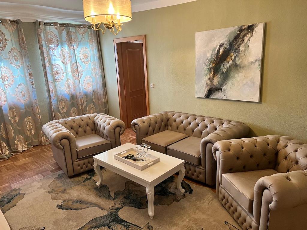 Posezení v ubytování Hotel Neuhauser