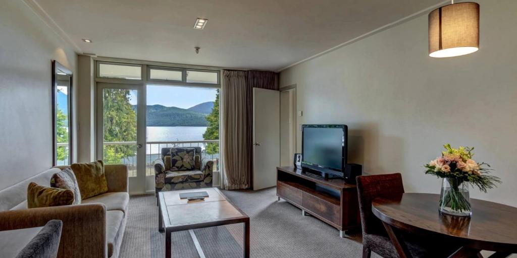 Distinction Te Anau Hotel & Villas - Resim 5