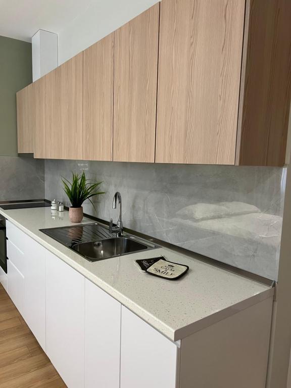 Costa Adriatica Apartments - Image 7