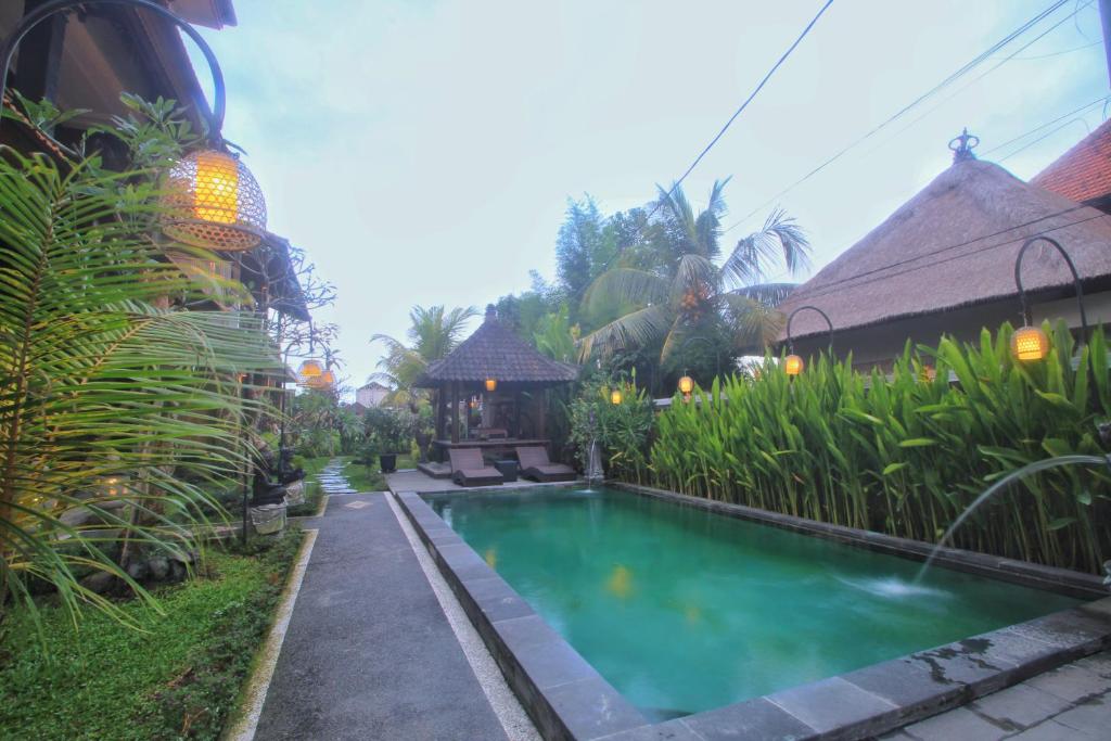 Bazén v ubytování Surawan Bisma Ubud nebo v jeho okolí