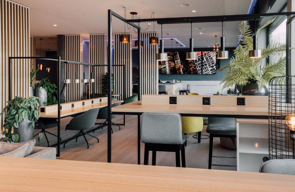 Restaurace v ubytování Leonardo Hotel Zurich Airport