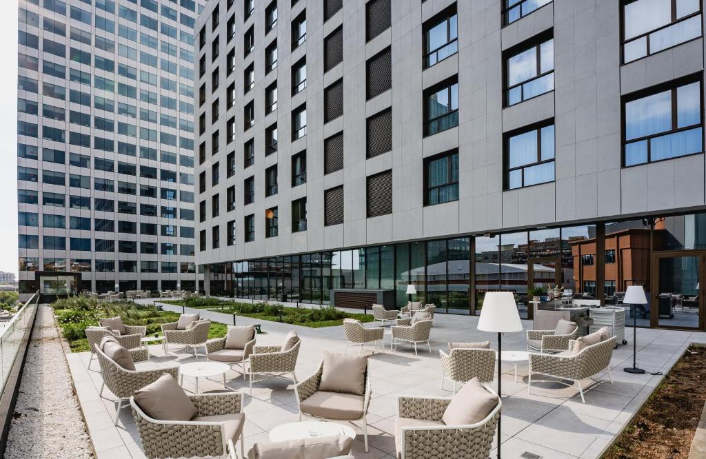 Posezení v ubytování Leonardo Royal Hotel Barcelona Fira