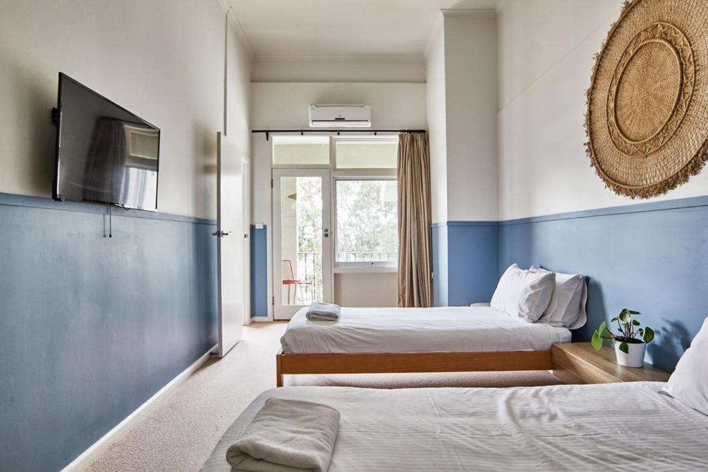 Lorne Hotel - Deluxe Family Room