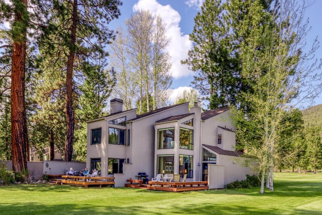 Hotel Cascade View Retreat (EE.UU. Black Butte Ranch)