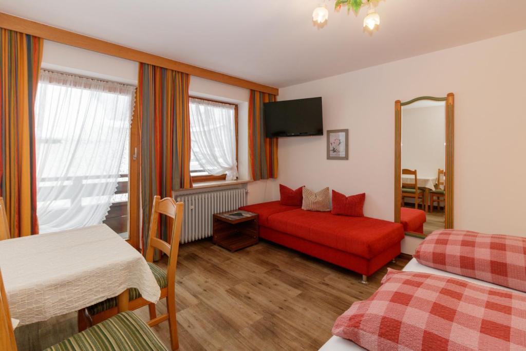 Postel nebo postele na pokoji v ubytování Hotel Binderhäusl