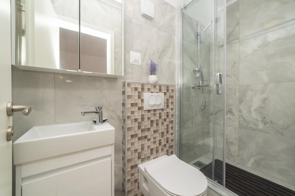 Kúpeľňa v ubytovaní Studio apartment JELI