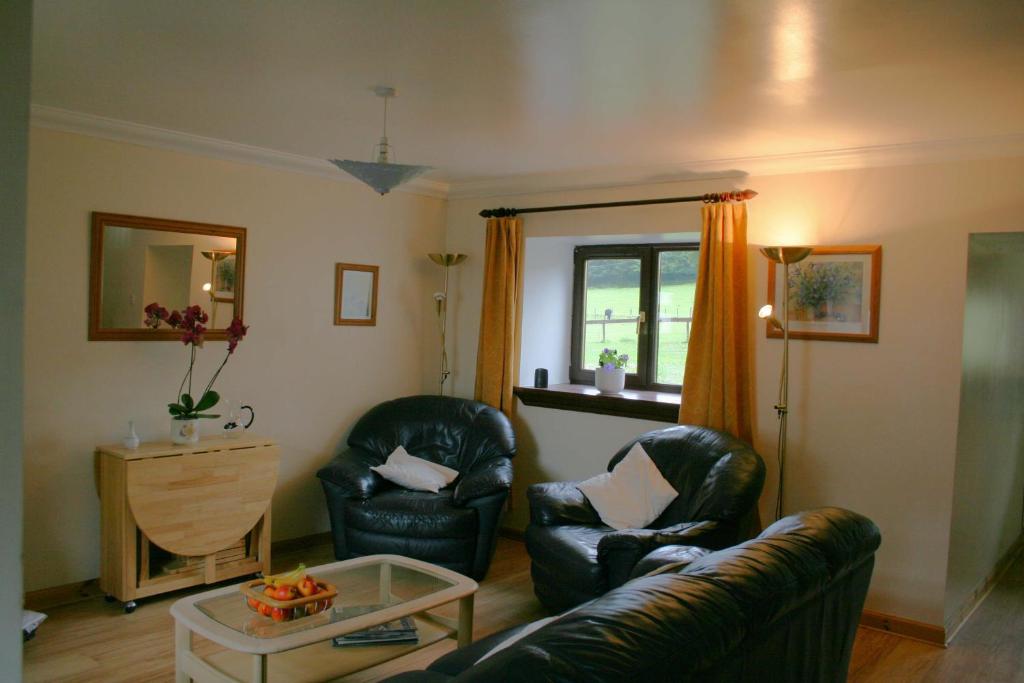 Corehouse Farm Cottages - Dairy, Granary & Sawmill - Maison D'une Chambre