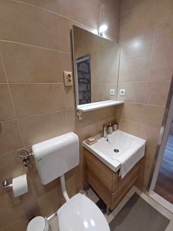 Placeta Apartments & Rooms - 17