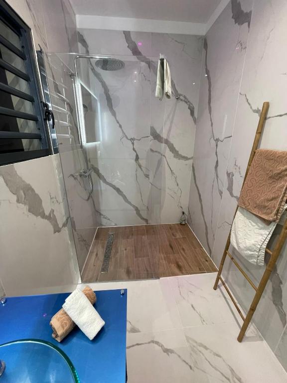 Salle de bains dans l'établissement Villa Prana