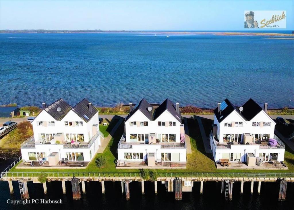 Afbeelding uit fotogalerij van Maisonette Ferienwohnung KAPTEINs LOUNGE by Seeblick Ferien ORO in Olpenitz