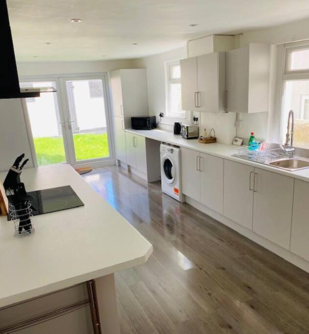 Barry Townhouse, Barry Updated 2023 Prices