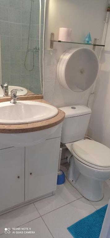 Fotografia z galérie ubytovania La Ciotat la baies des anges ,très jolie studio v destinácii La Ciotat