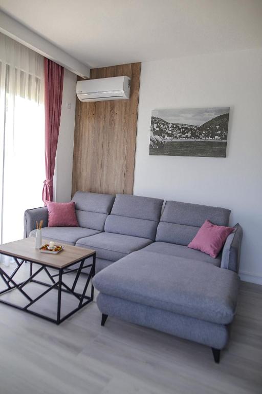 Allure Apartments - Apartment Mit Balkon