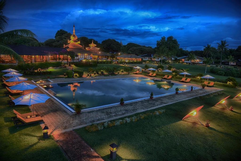 Piscina di Bagan Thiripyitsaya Sanctuary Resort o nelle vicinanze
