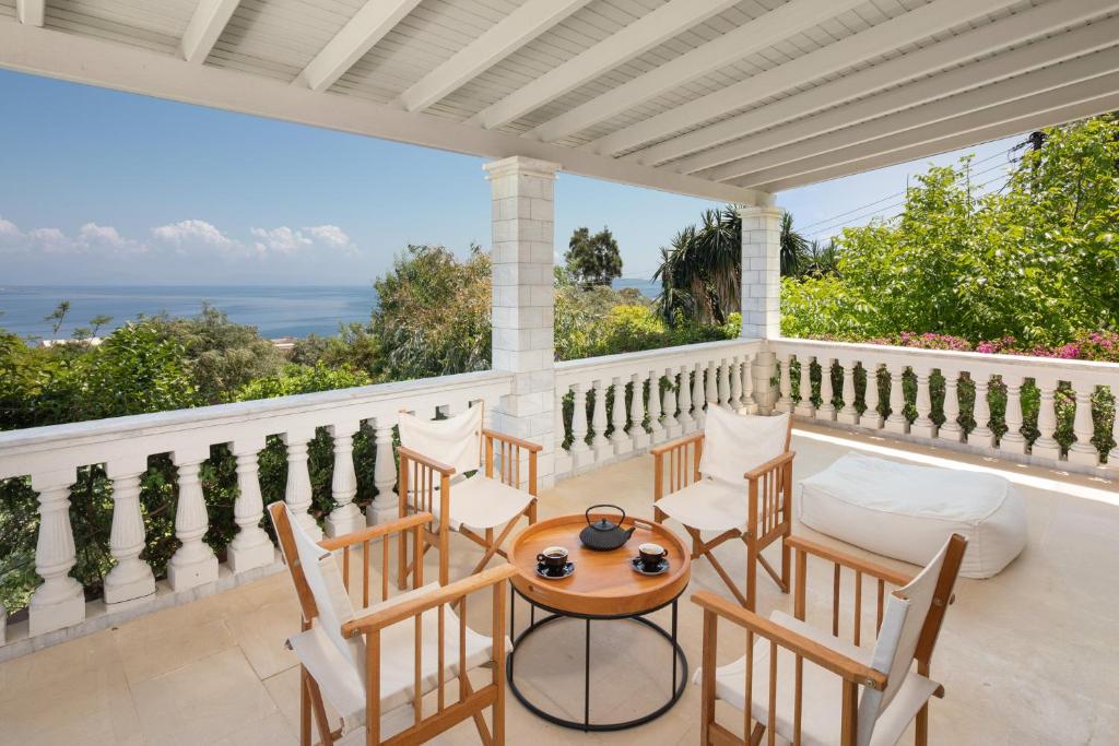 Balkón nebo terasa v ubytování Ionian Garden Villas - Villa Sol