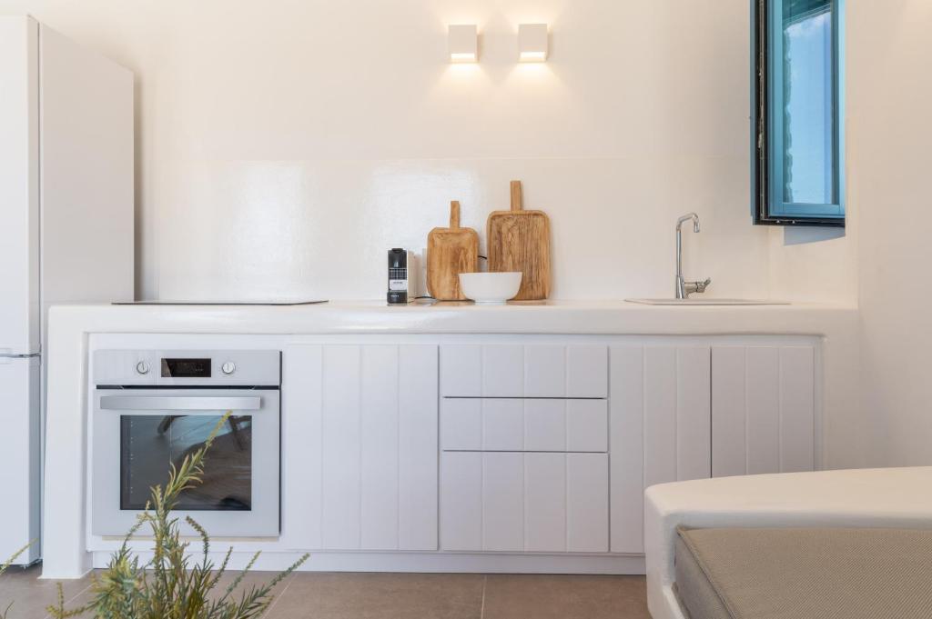 Anemela Villas & Suites Mykonos - 5