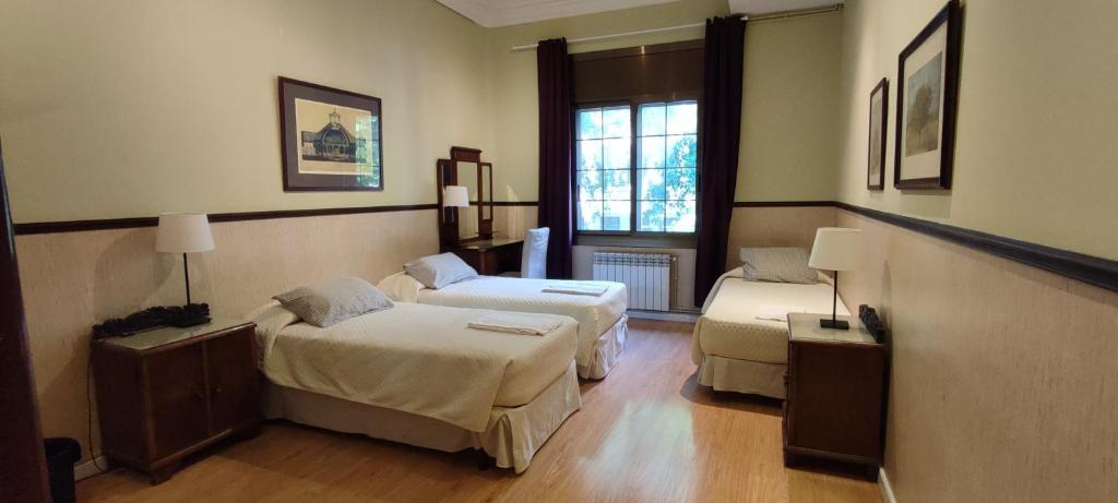 Casa Consell Apartments - 18