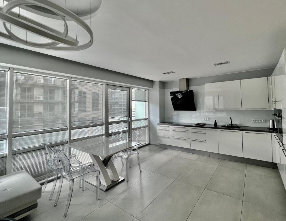 Platinum Towers Central Apartments - Resim 31