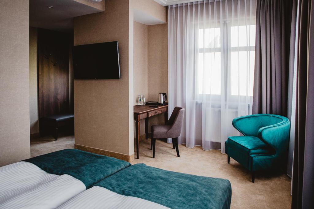 Pałac Uniejów - 17