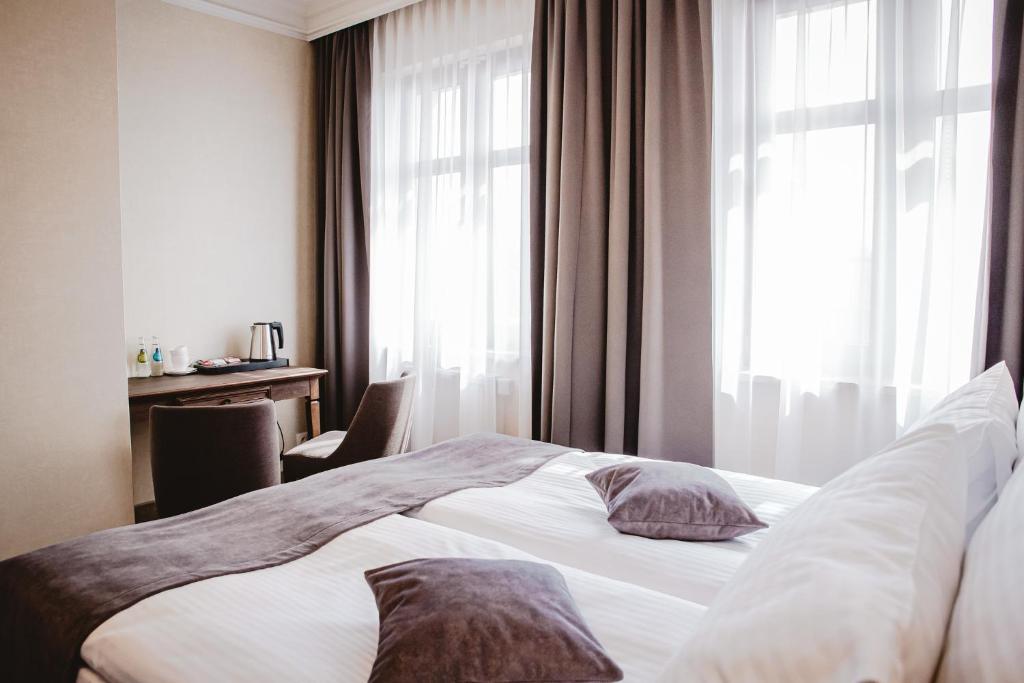 Pałac Uniejów - 10