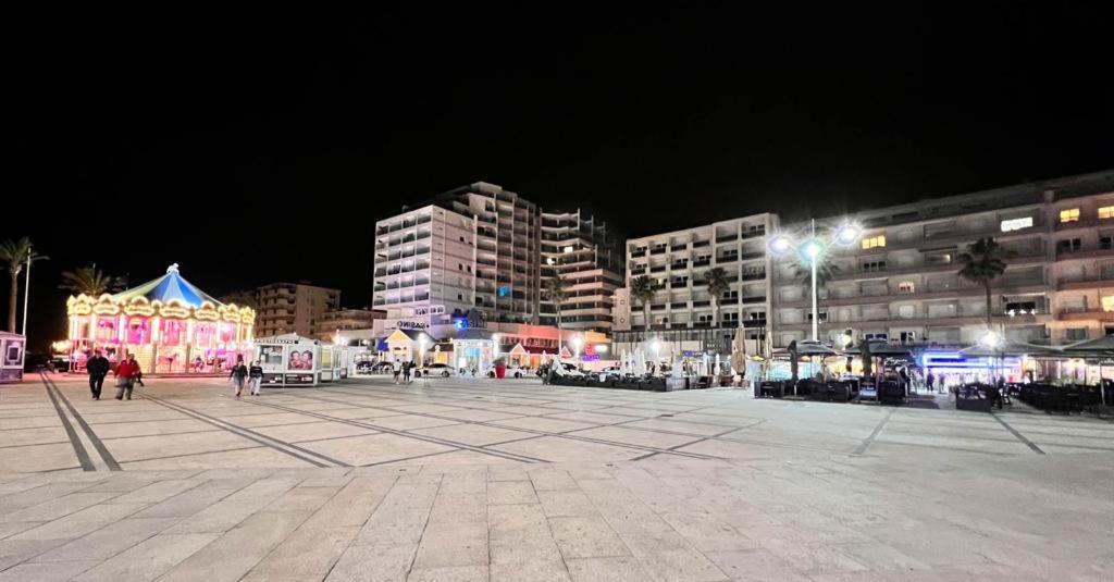 Hostia v ubytovaní Appartement vue mer Parking privé Place Med