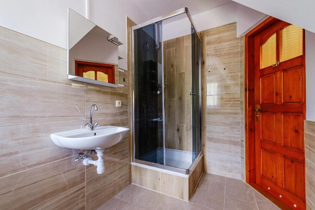 Kúpeľňa v ubytovaní Pokoje i apartament z widokiem na Tatry